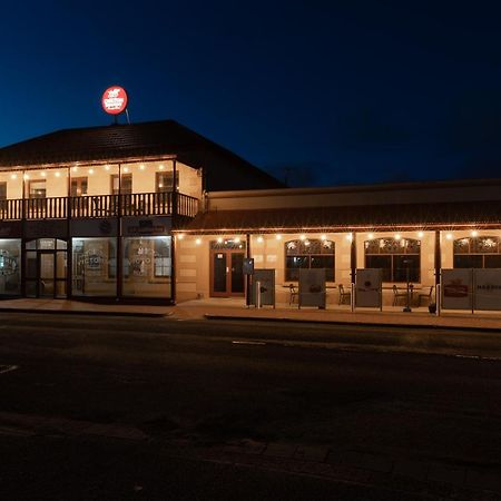 The Victoria Hotel Port MacDonnell Exterior foto