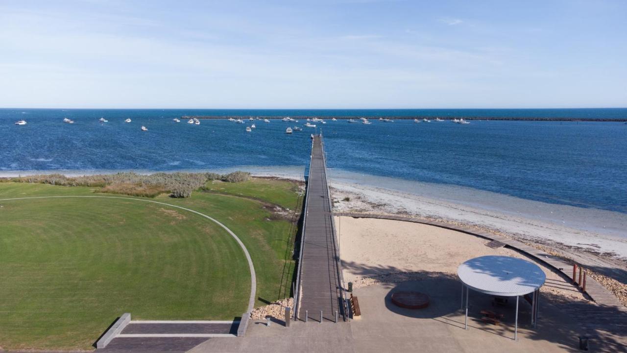 The Victoria Hotel Port MacDonnell Exterior foto
